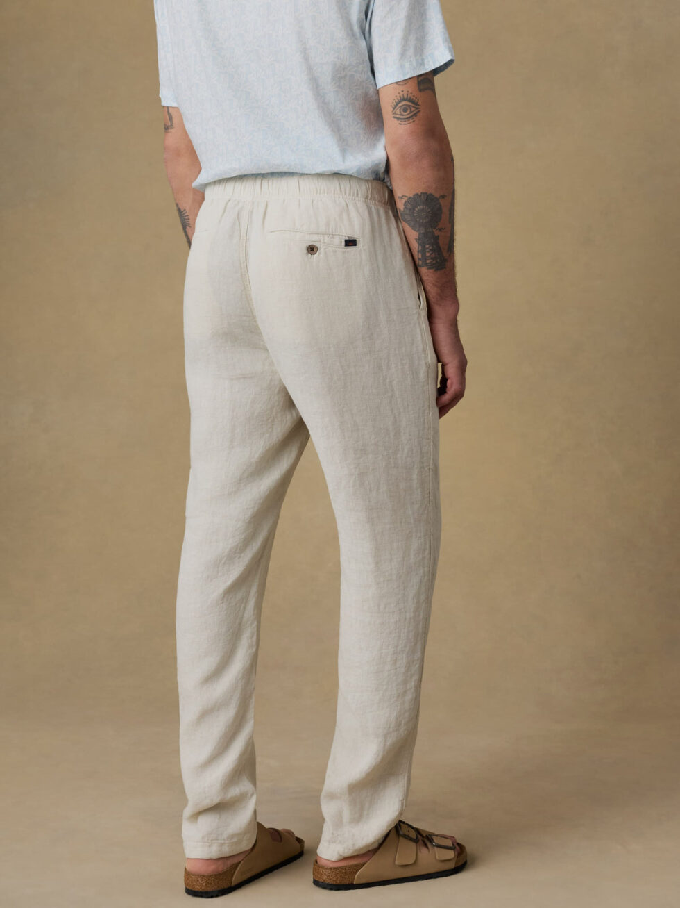 Faherty Linen Drawstring Pants Weathered Sand back crop