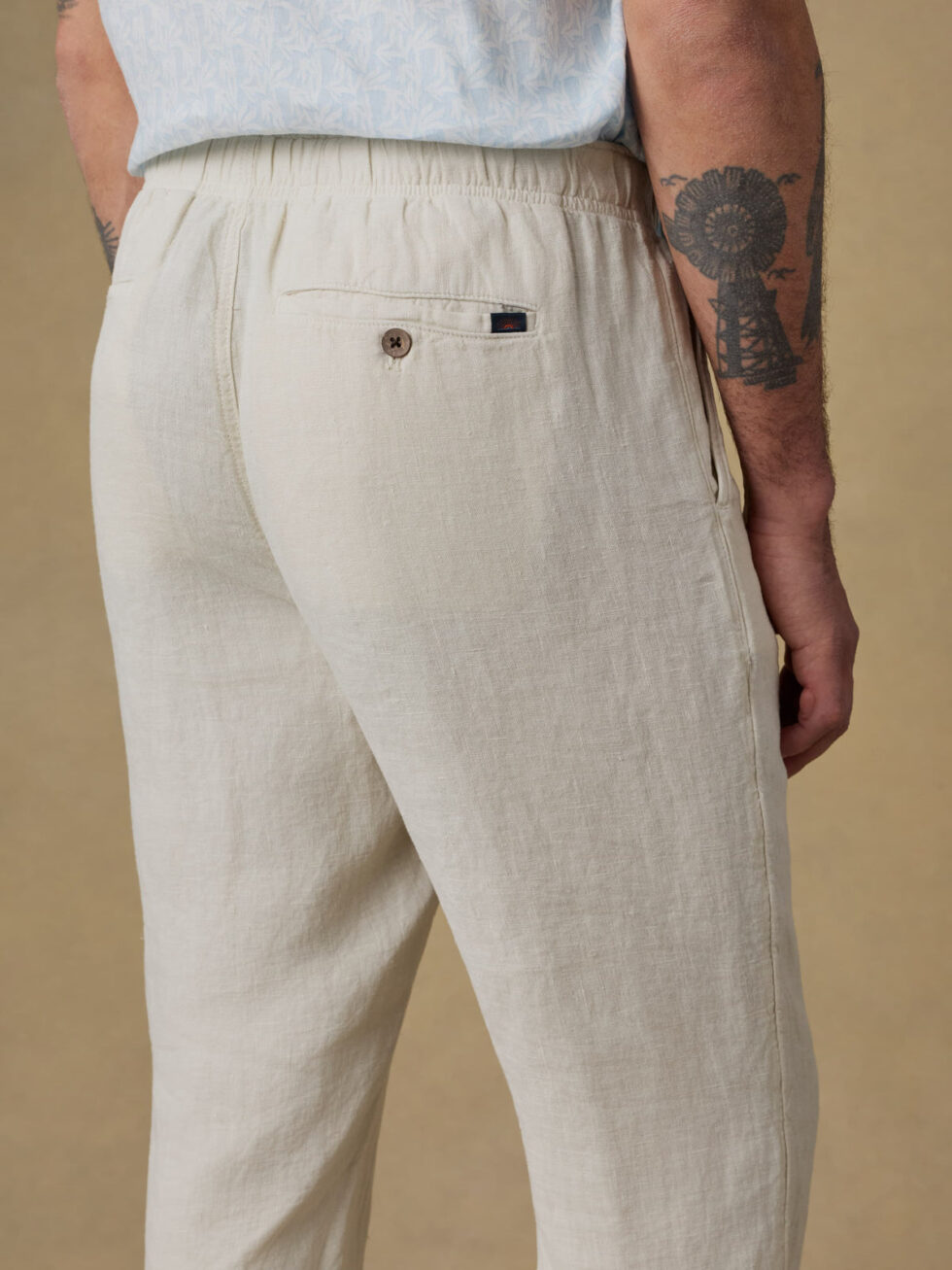 Faherty Linen Drawstring Pants Weathered Sand pocket detail